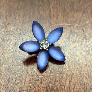 Sweet Little Vintage Blue Purple Floral Brooch with Rhinestone Center